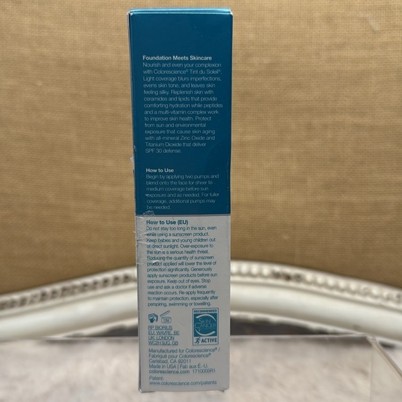 Colorescience | Tint Du Soleil SPF 30 Whipped Foundation, in Light - Picture 3 of 11